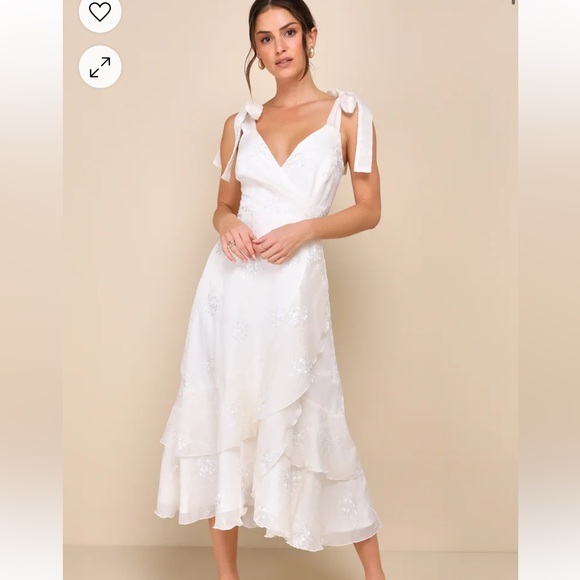 LULU’s Dress - Picture 3 of 4